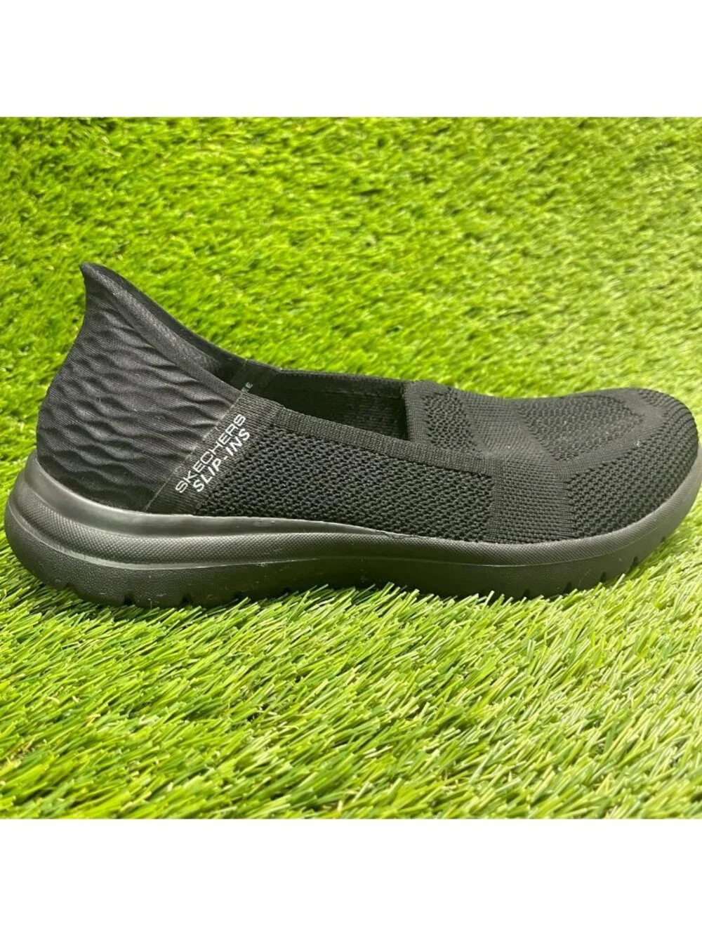 Skechers On-The-GO Flex Camellia Women Size 7 Black Casual Walking Slip On Shoes
